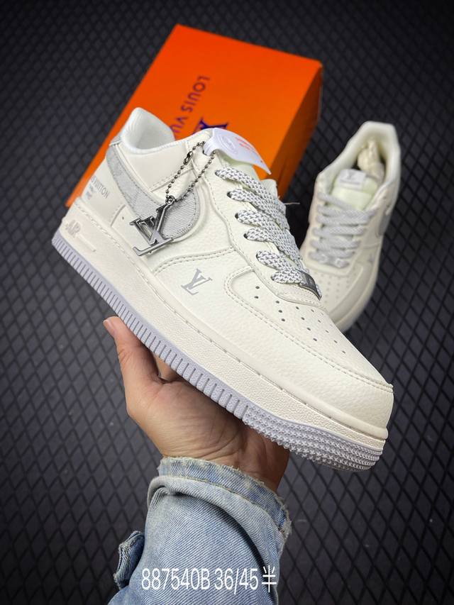 B Corporate-level Nike Air Force 1'07 Lv8 Original last and original cardboard t