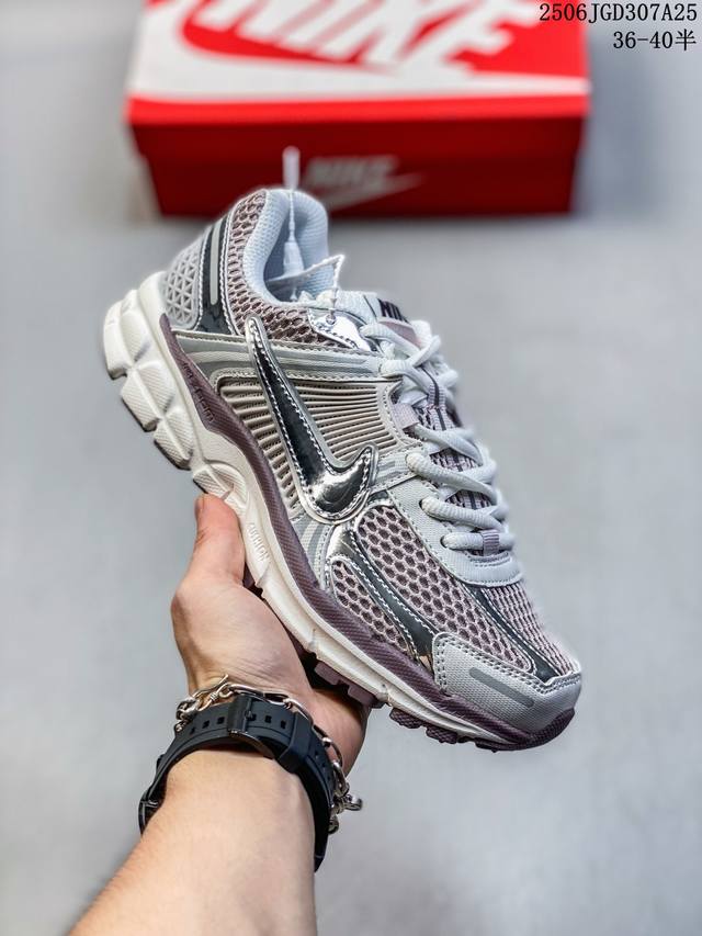 Authentic Nike Nike Summer Zoom Vomero 5 Sneakers Casual Training Running Shoes.