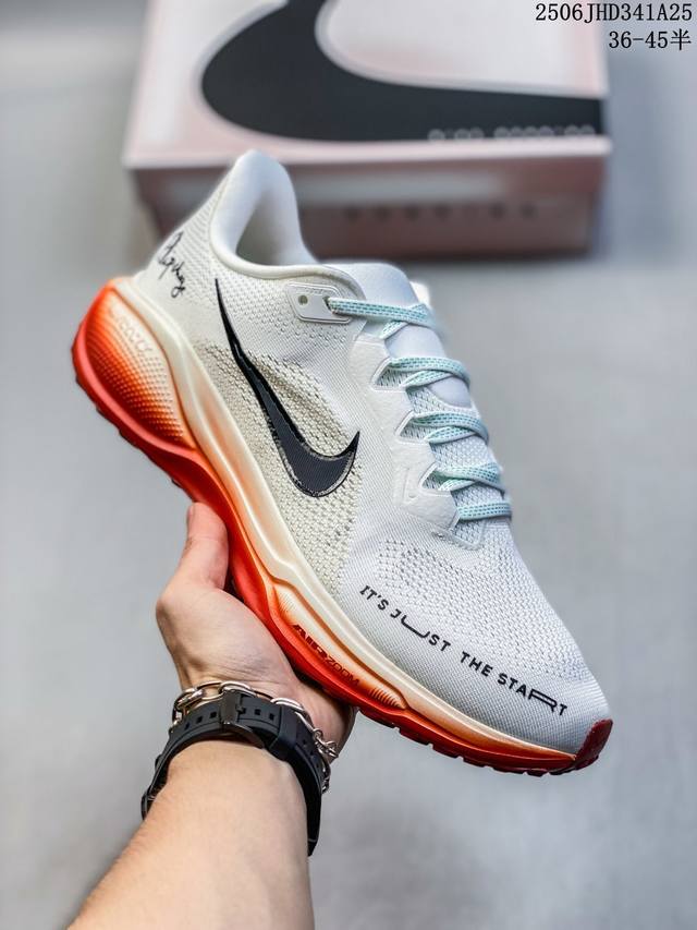 The new Nike Pegasus shoes are soft to the touch and have an upgraded texture! W