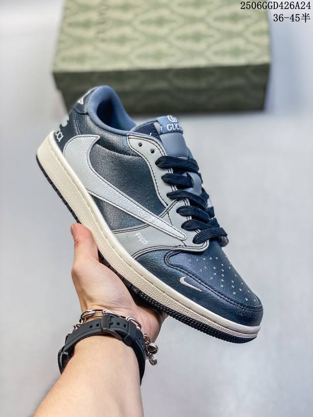 Limited edition overseas hit! Travis Scott X Fragment Design X Jordan Air Jordan
