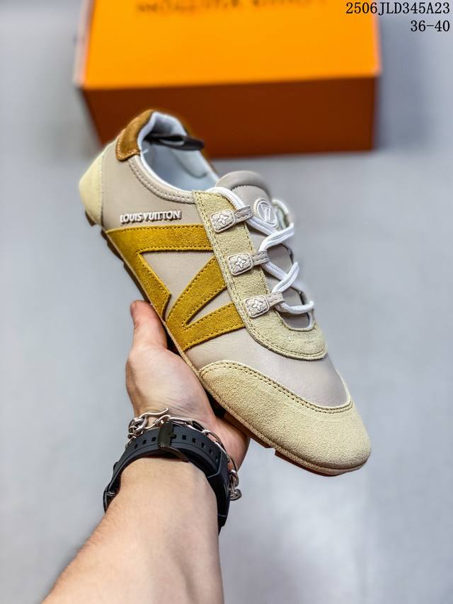 36-40 Song Qian and Jin Chen's same ballet flat-soled casual German training sho