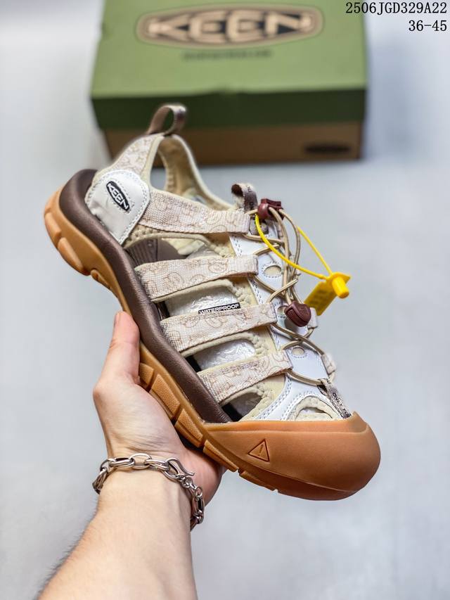 Popular outdoor casual shoe brand - Keen Uneek Flat-M flat-bottom braided elasti