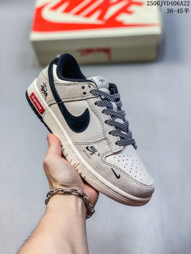 Overseas hit limited sale! Company-level Nike SB Dunk Low "Supremex Stussy three