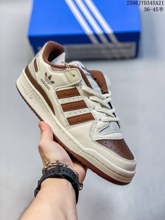 Adidas Forum Low Men's and Women's Sneakers A modern take on the classic basketb