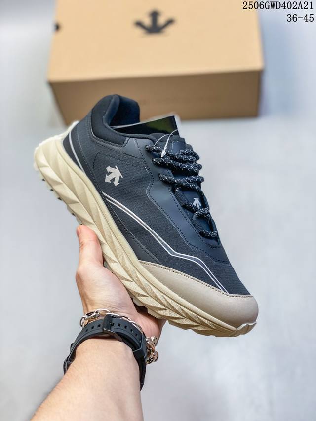 Descente unisex summer sports shoes casual shoes lightweight 25 years Sq323Lcr92