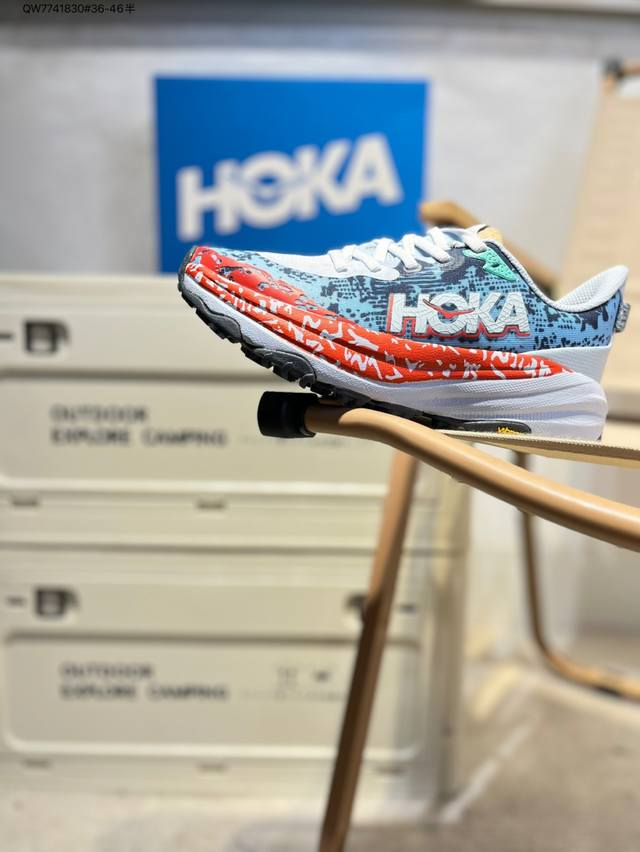 Xiaohongshu recommends Hoka M Speedgoat 6 new color matching. This brand comes f