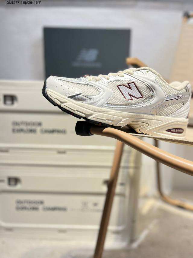 New Balance 530 Retro Running Shoes This pair of shoes is indeed one of the clas