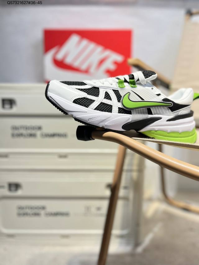 Nk V2K Runtekk shock-absorbing and non-slip low-top retro daddy shoes. The runni