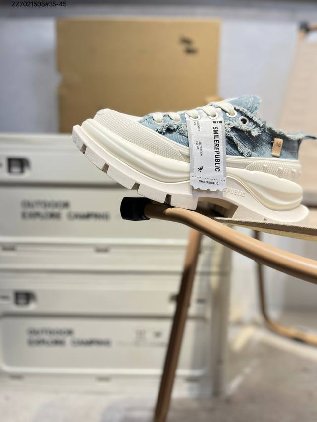 Smilerepublic Tan Jianci daddy shoes 2.0 series is heavily launched. It uses was