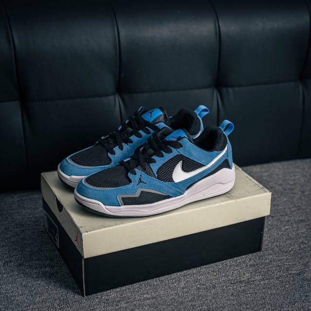 Core Private Nike Men's and Women's Shoes Wmns Jordan Cmft Era Sports Training B