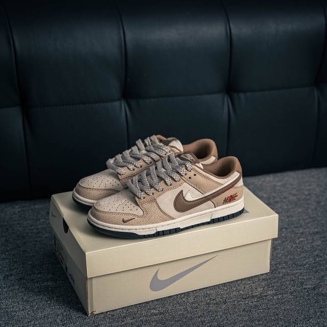 Core private Nike Dunk full set of original lasts and original molds to create a