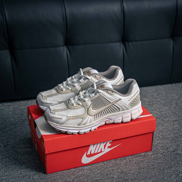 Core Private Nike Summer Zoom Vomero 5 Sneakers Casual Training Running Shoes. N