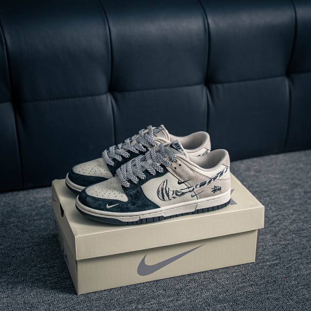 Core private Nike Dunk full set of original lasts and original molds to create a