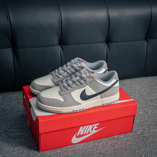 Core private Nike Dunk full set of original lasts and original molds to create a