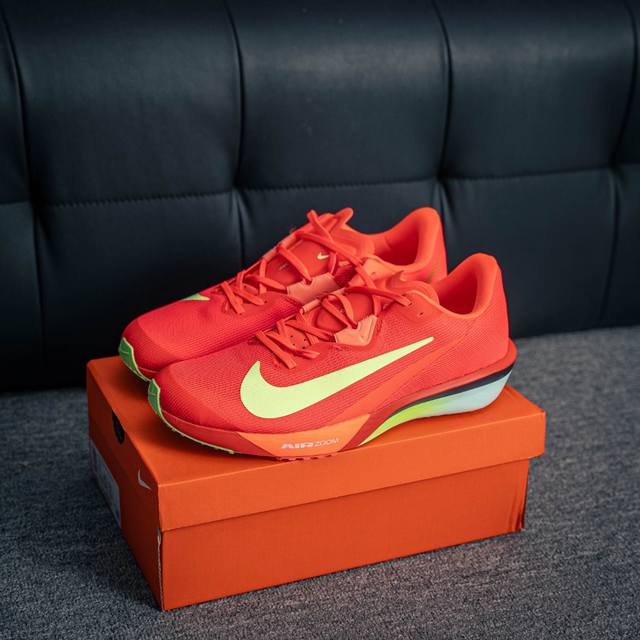 Core Private Nike Air Zoom Rival Fly 4 Super elastic, breathable and lightweight