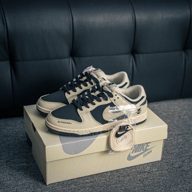 Core private Nike Dunk full set of original lasts and original molds to create a