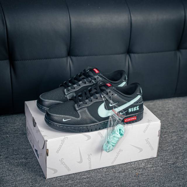 Core private Nike Dunk full set of original lasts and original molds to create a