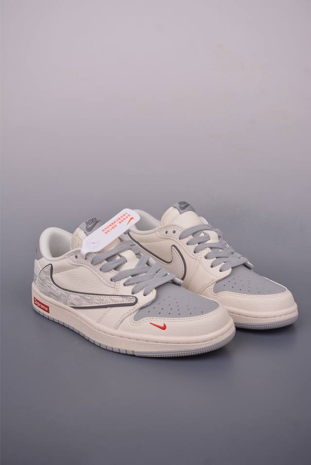 Fragment X Travis Scott X Supreme Air Jordan 1 Low three-party joint inverted ho
