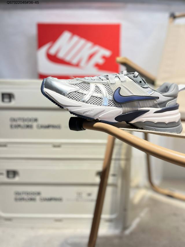 Nk V2K Runtekk shock-absorbing and non-slip low-top retro daddy shoes. The runni