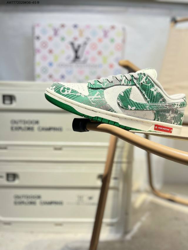 Lv X Nike Sb Dunk Low Made in a big factory Highly recommend new color scheme Or