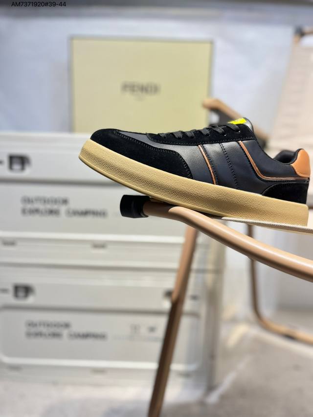 Fendi sneakers, casual shoes, exclusive official website, one-to-one mold openin