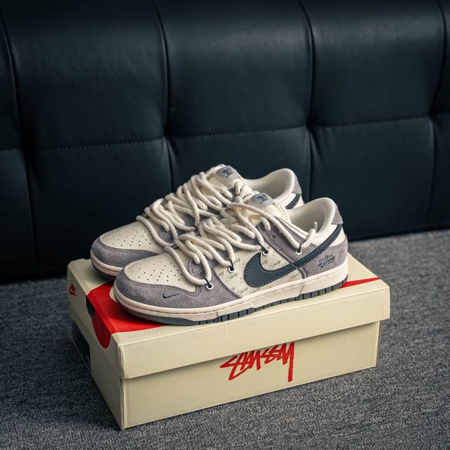 Core private Nike Dunk full set of original lasts and original molds to create a