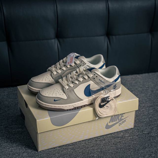 Core private Nike Dunk full set of original lasts and original molds to create a