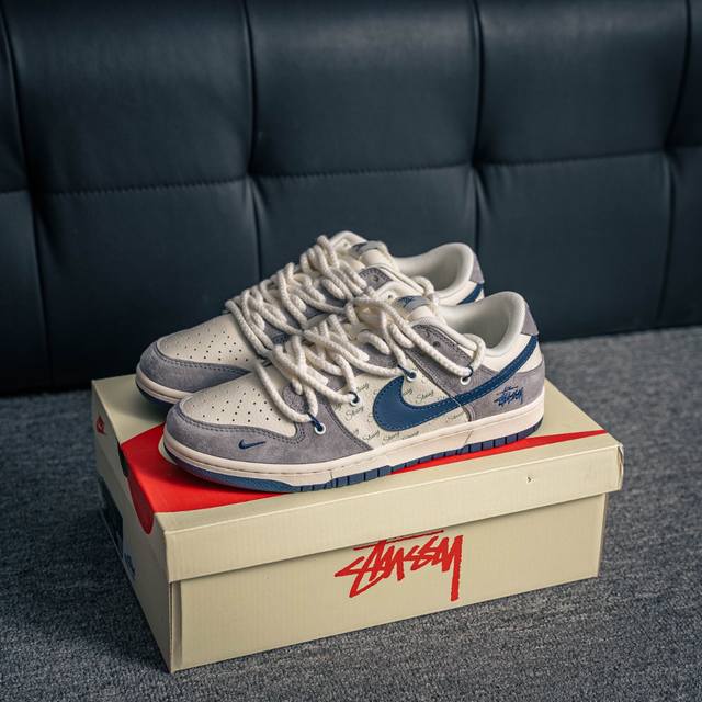 Core private Nike Dunk full set of original lasts and original molds to create a