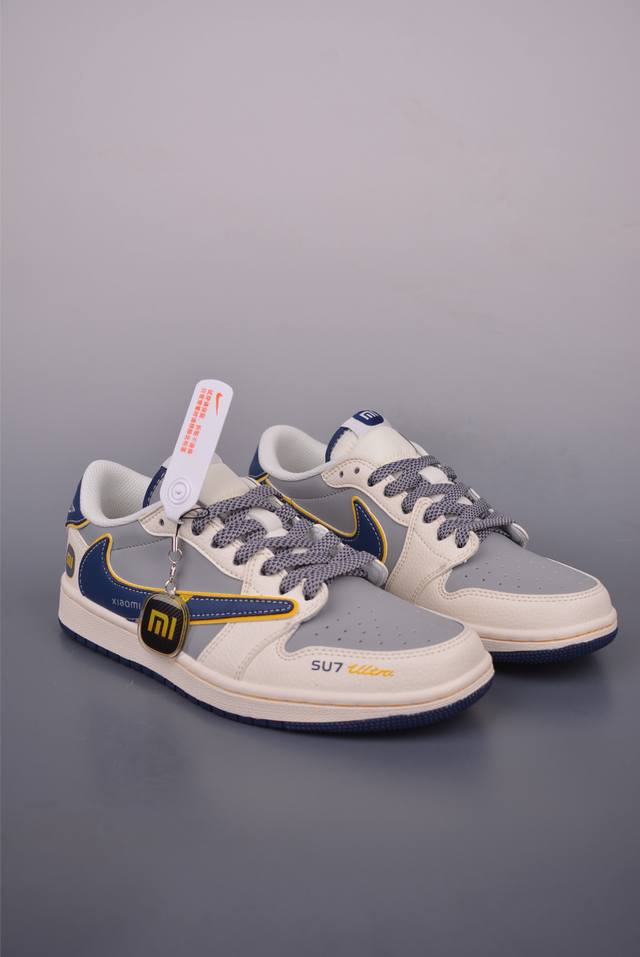 Fragment X Travis Scott X Xiaomi Su7 Air Jordan 1 Low three-party joint inverted