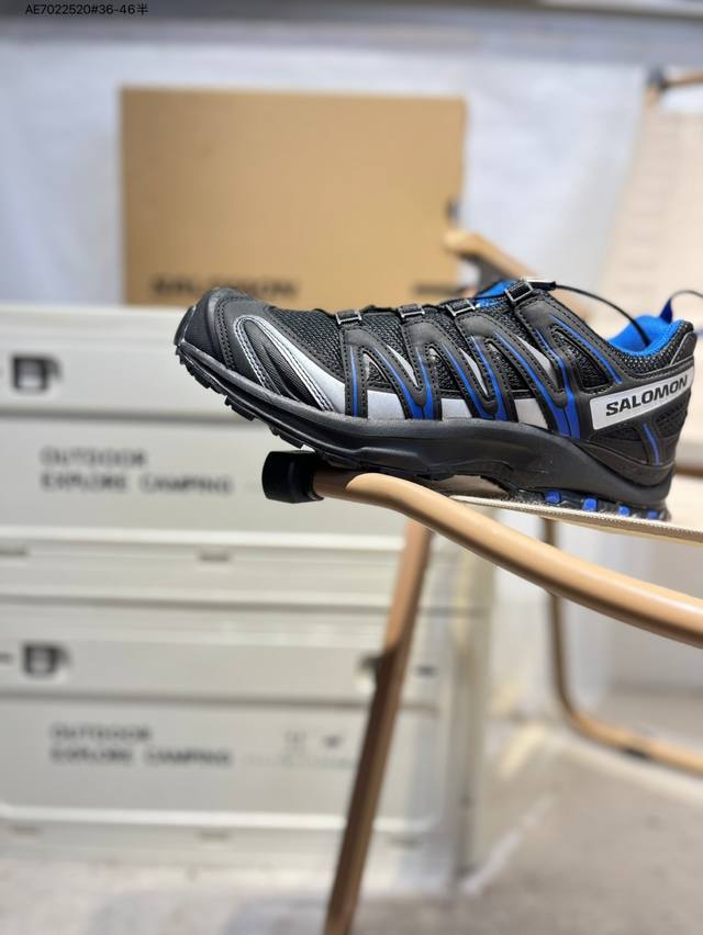 Salomon Xa Pro 3D Expanse outdoor trail running shoes use Sensifit fitting techn