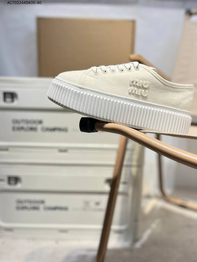 Miu Miu 2025Ss Spring and Summer main newest platform thick-soled casual white c