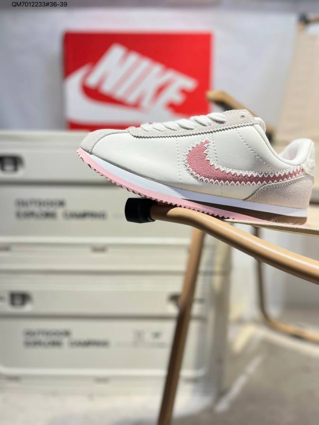 Nike Classic Cortez new color Classic Forrest Gump casual running shoes Pure and