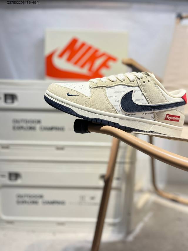 Supreme X Nike Sb Dunk Low, produced by a large factory, highly recommended, new
