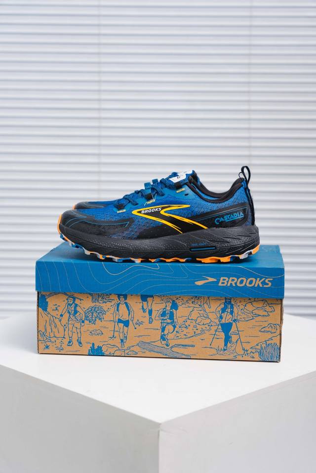 Core Private Brooks Cascadia 18 Comfortable, versatile, wear-resistant and light
