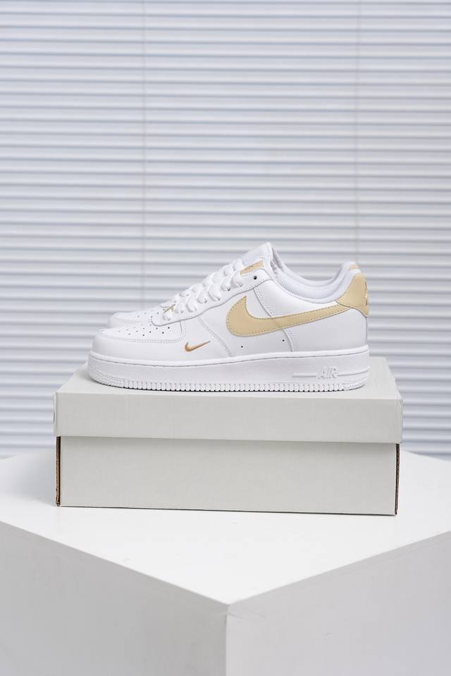 Core private Air Force 1 Original level, original last, original cardboard to cr