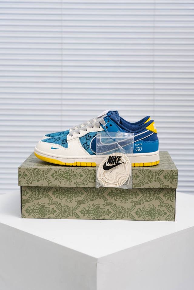 Core private Nike Dunk full set of original lasts and original molds to create a