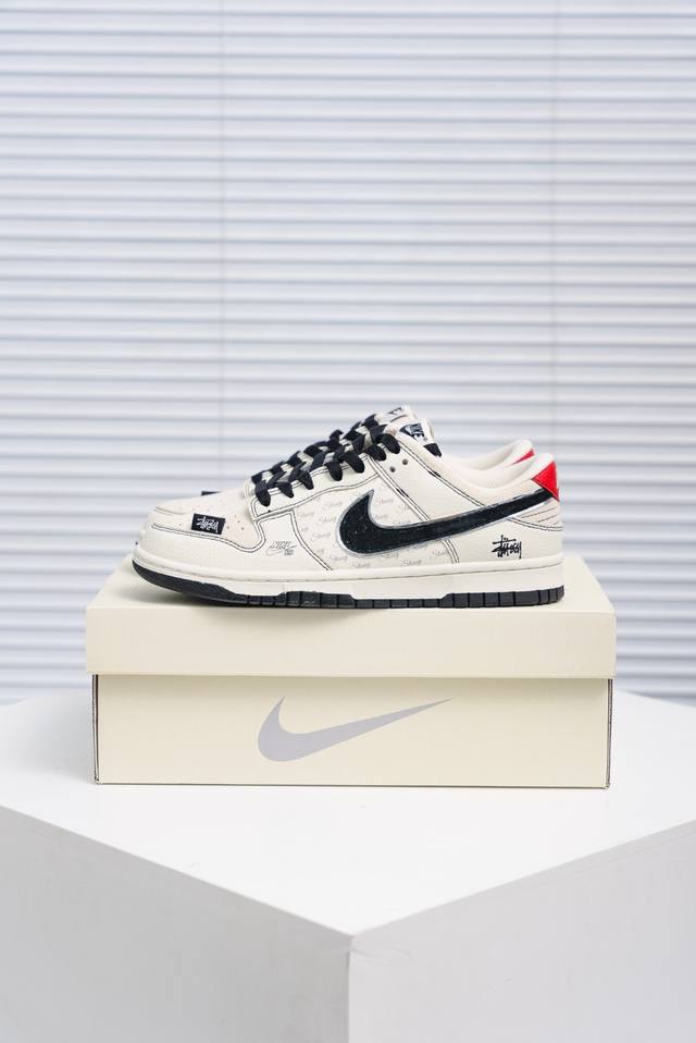 Core private Nike Dunk full set of original lasts and original molds to create a