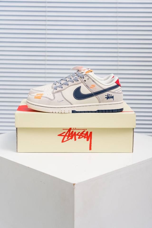 Core private Nike Dunk full set of original lasts and original molds to create a