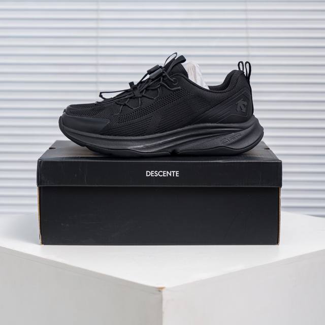Core Private Descente lightweight cushioning breathable upper Fashion casual spo