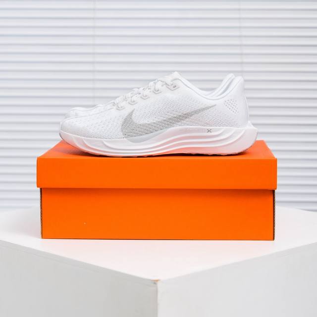 Core Private Nike Vomero Plus Nike comfortable shock-absorbing and non-slip low-