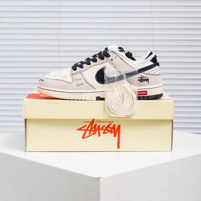 Core private Nike Dunk full set of original lasts and original molds to create a