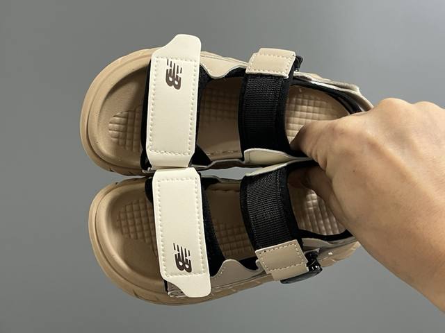 Niu B new lock Velcro children's sandals Size: 27-37 Nb new lock series Half-cap
