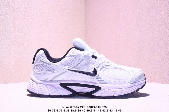 Nike Nike men's and women's shoes are half-size, developed from the original las
