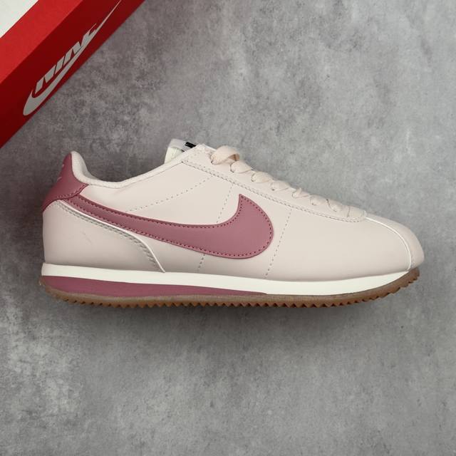 Local core private Company-level Nike Classic Cortez Nylon Pren Nike classic lig