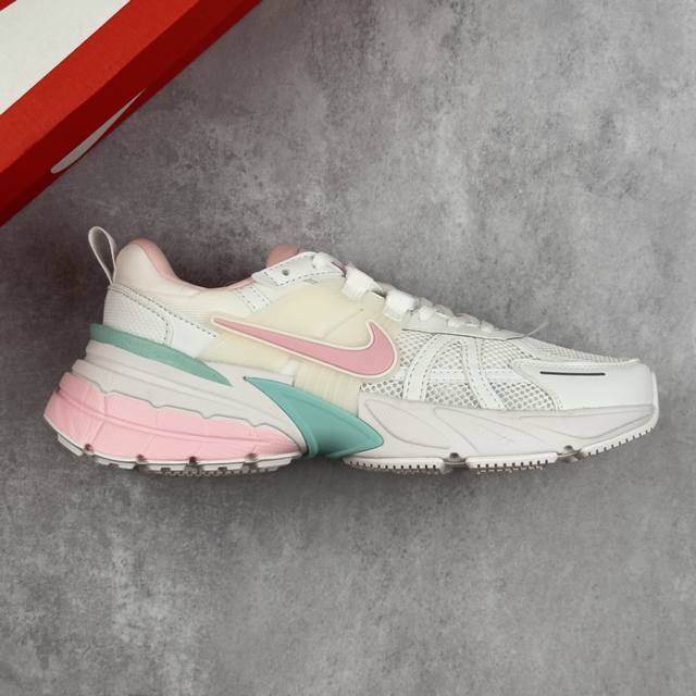 Local core private company-level W Nike V2K Run retro single product daddy shoes
