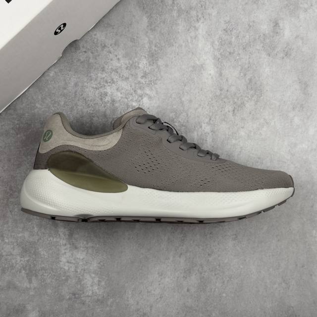 Local core private Corporate-level Lululemon Beyondfeel soft, comfortable, non-s