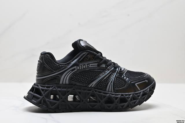 Original Dior B35 round toe lace-up low-top lifestyle sneakers Crafted from lig