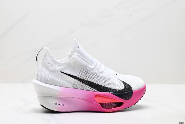 Company-level new product release Nike Air Zoom Alphafly Next%3 Proto adopts th