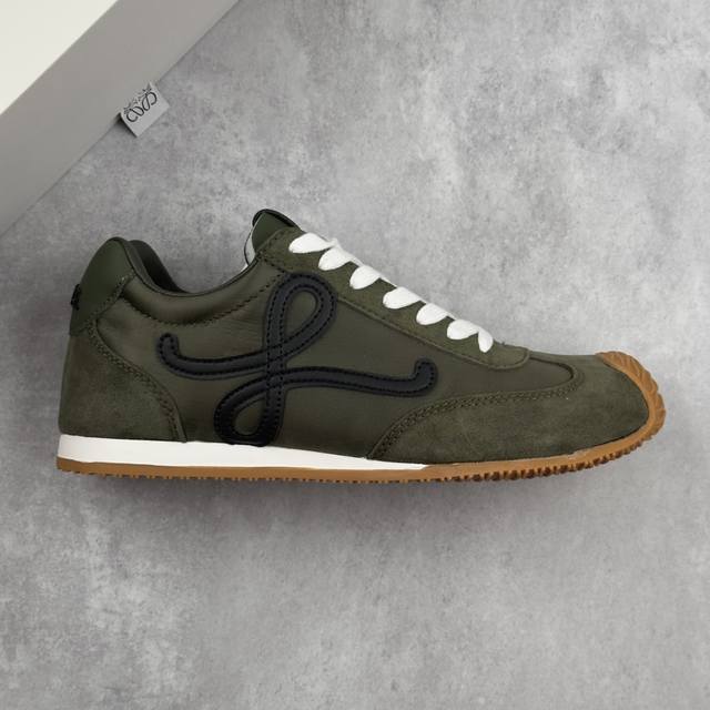 Local core private Loewe 2025 Ballet Runner early spring new popular ballet shoe