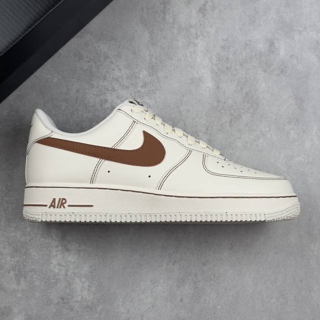 Local core private company-level Nike Air Force 1 '07 Low Air Force One Beige L